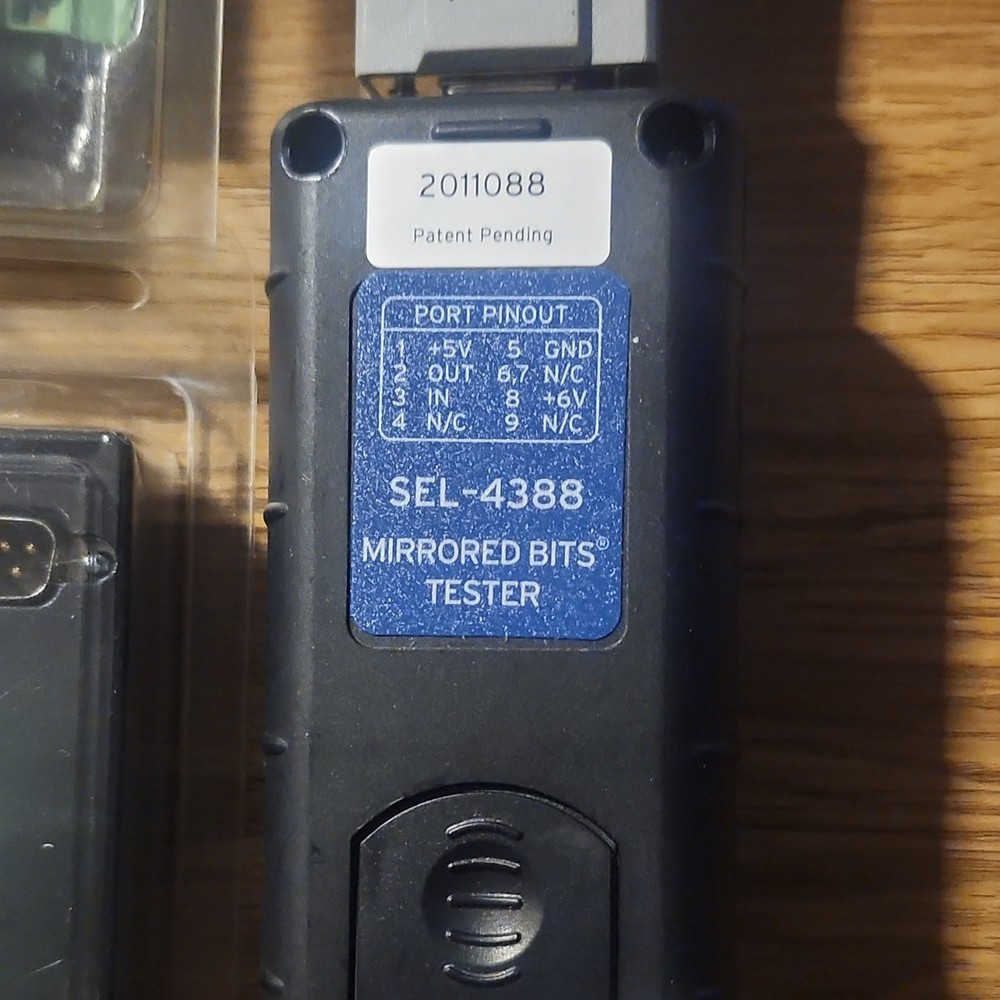 SEL SEL-4388 Mirrored Bits Computer Cable Tester DB-9 Pinout
