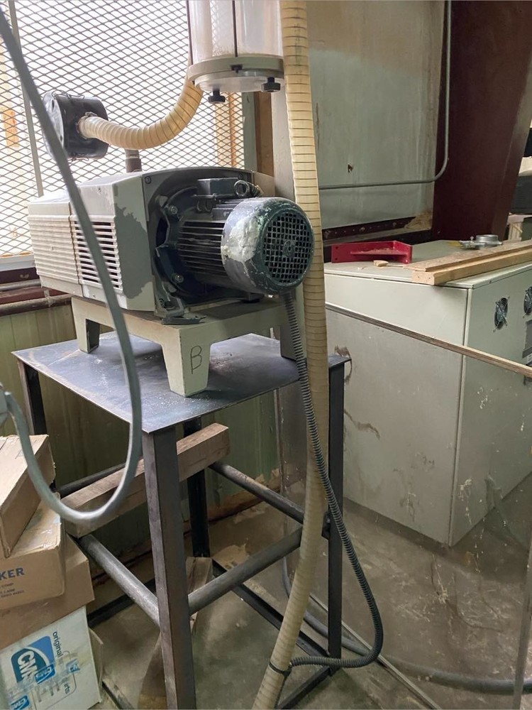 (2) Becker KVT 3.1 vacuum pumps