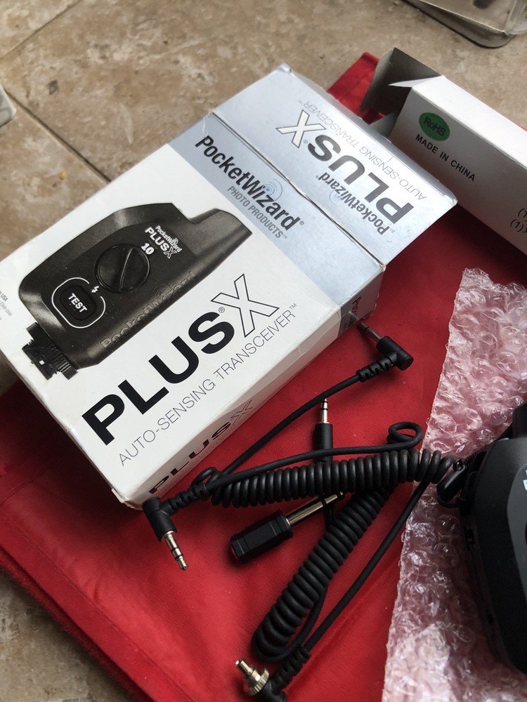 Pocket wizard Plus X Auto Sensing Transceiver And Mini TTI