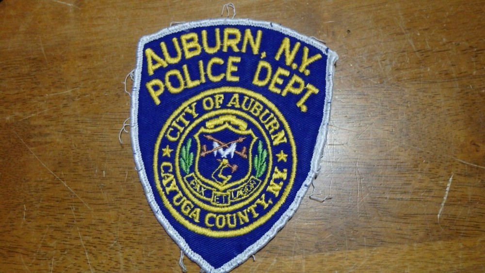 AUBURN NEW YORK CAYUGA COUNTY DEPARTMENT OBSOLETE PATCH   BX B#16
