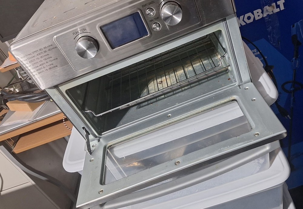 FARBERWARE TOASTER OVEN