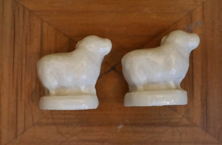 Wade Red Rose Tea Figurines