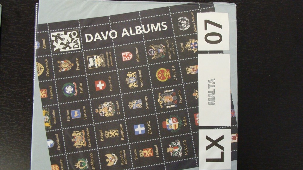 DAVO LUXE HINGLESS SUPPLEMENT MALTA 2007  FREE SHIPPING