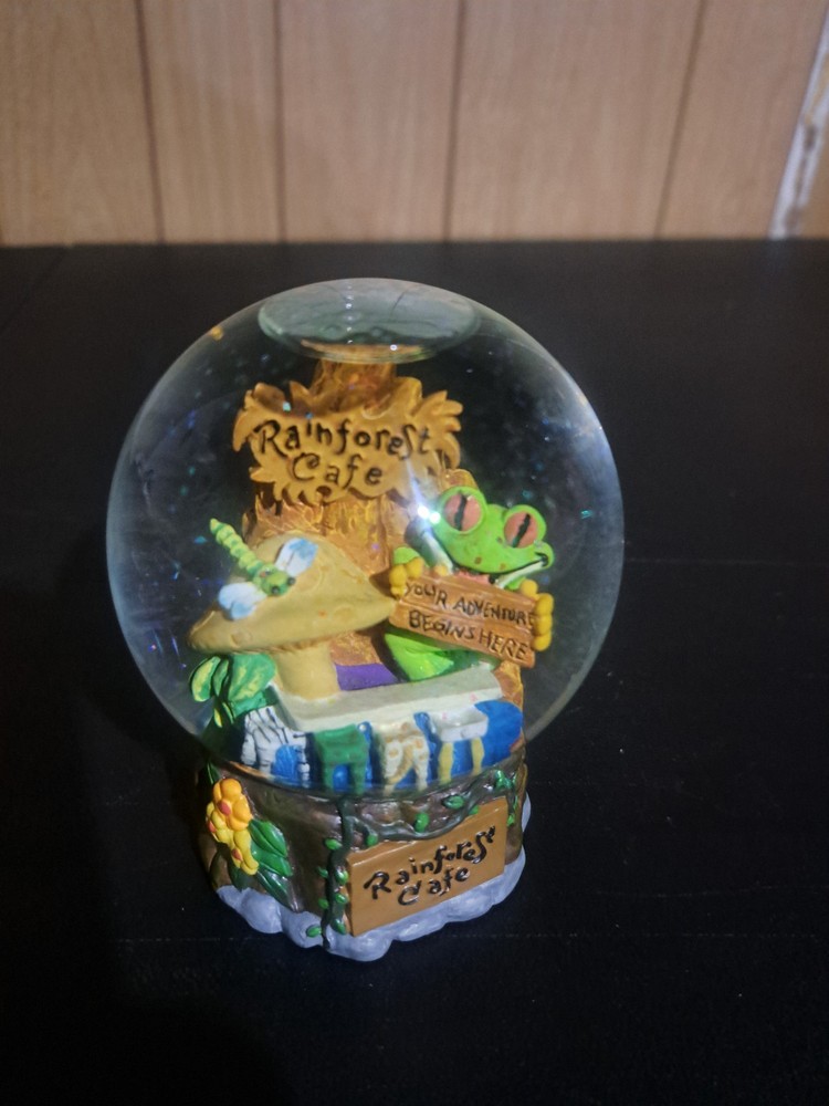 Rainforest Cafe Vintage Snow Globe (Rare, 2001)