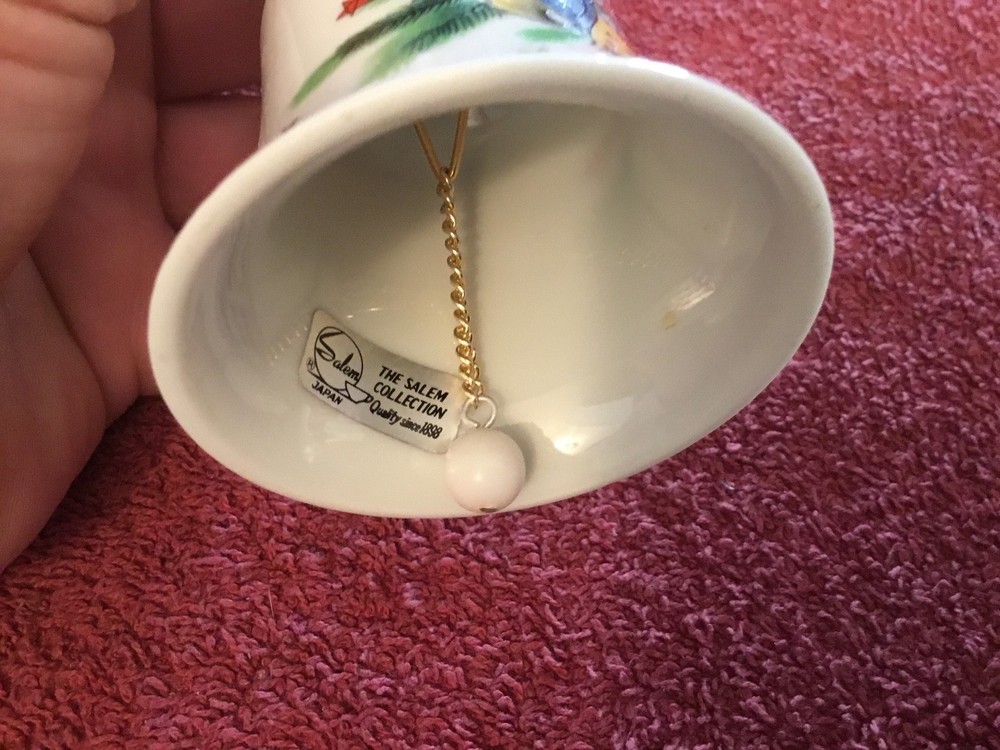 Ceramic Porcelain Bell with Christmas Dsign