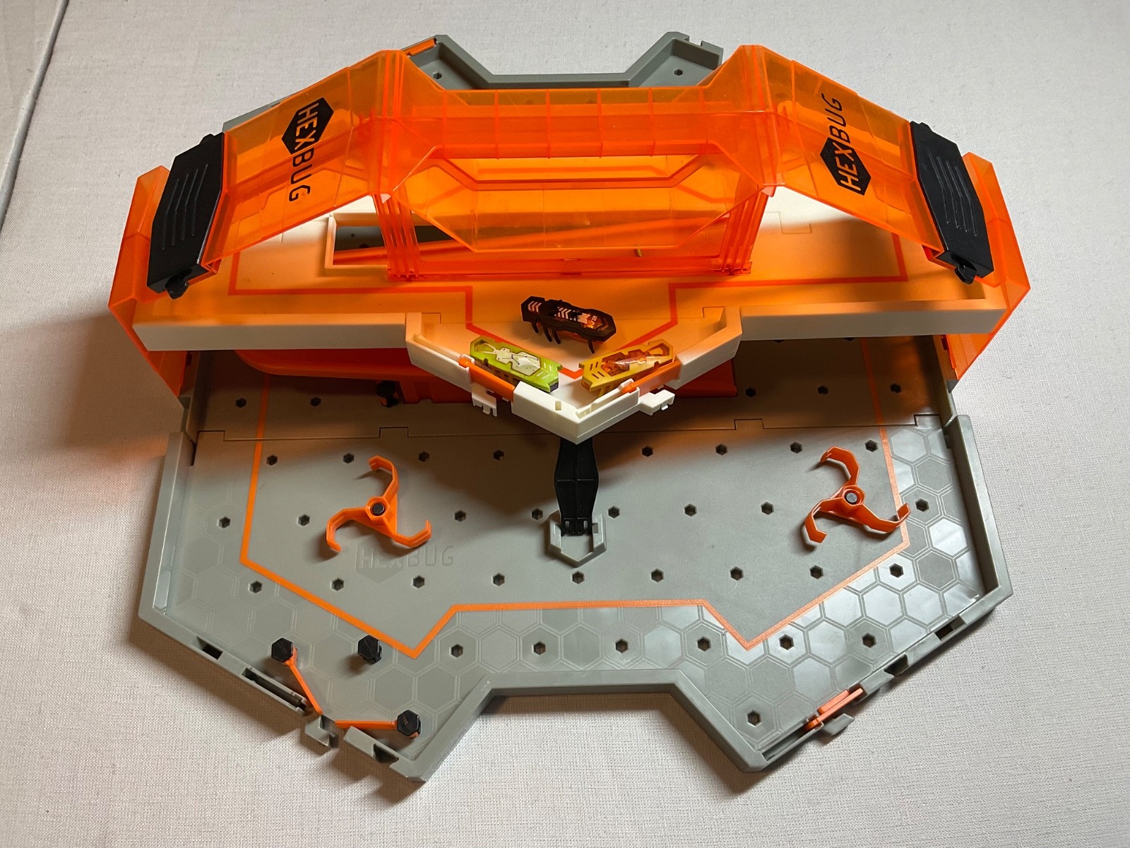 Hex Bug Nano Hive Habitat Playset Track Travel Storage Carry Case Handle