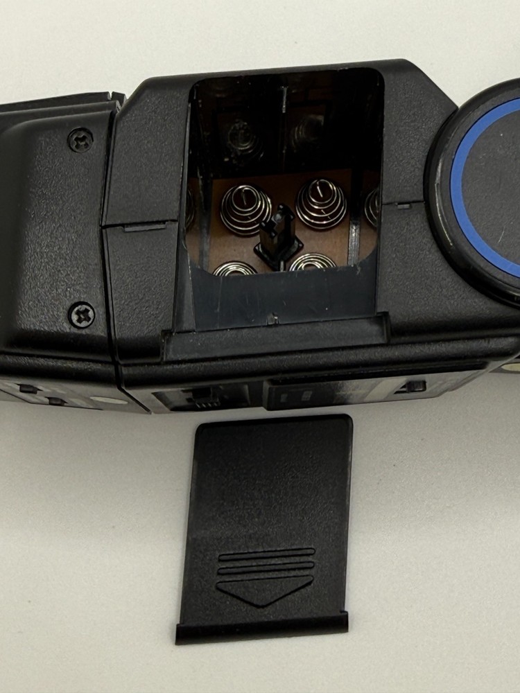 Promaster FTD 5200 Camera Flash - DLSR and Film SLR - Untested