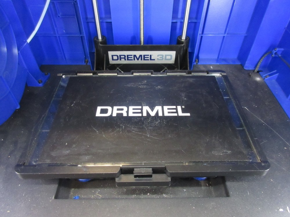 Dremel DigiLab 3D40 IDEA BUILDER 3D Printer - Tested - No filament -