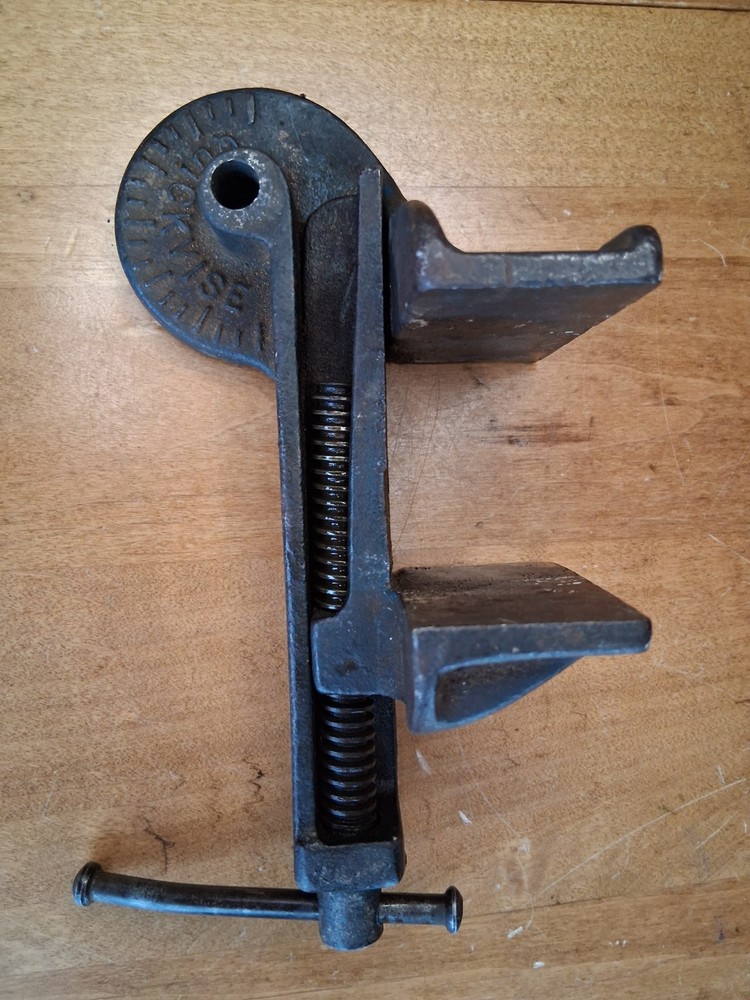 Vintage Waller's Quickvise - Missing Thumb Screws - Turns Smoothly