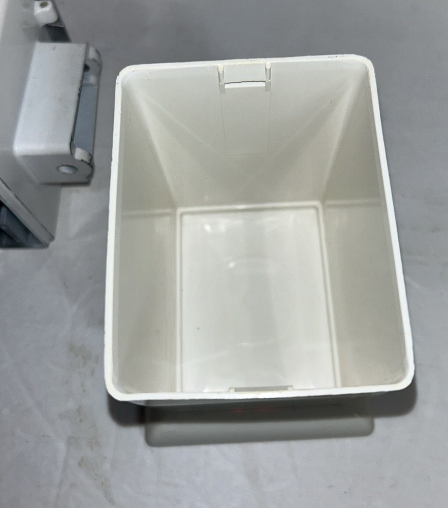 Magic Hostess Ice Crusher ~ Table Top Or Wall Mount EUC Vintage