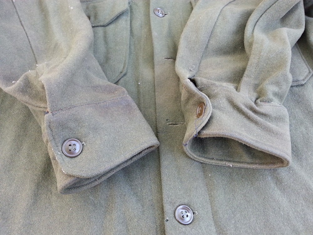WW2 USGI HEAVY WOOL BUTTON DOWN SHIRT SIZE MEDIUM