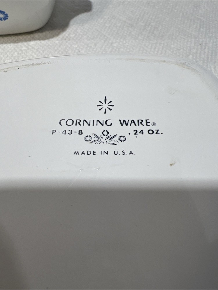Corning Ware 2pcs 24oz & Petite Pan B1