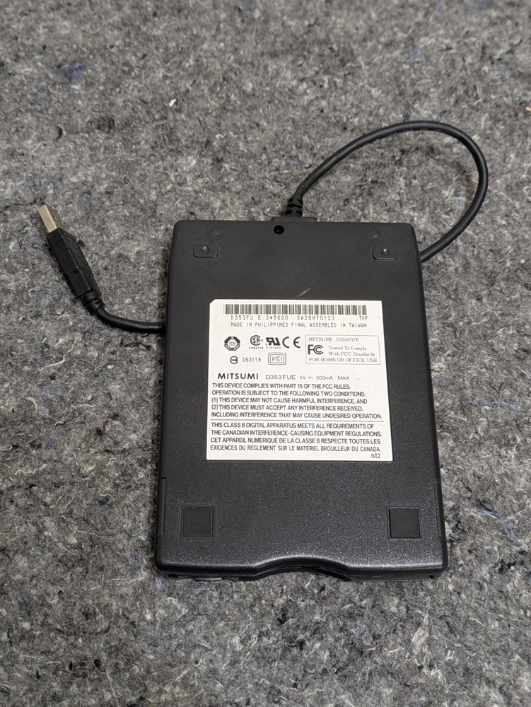 HP Mitsumi D353FUE USB External Floppy Disk Drive