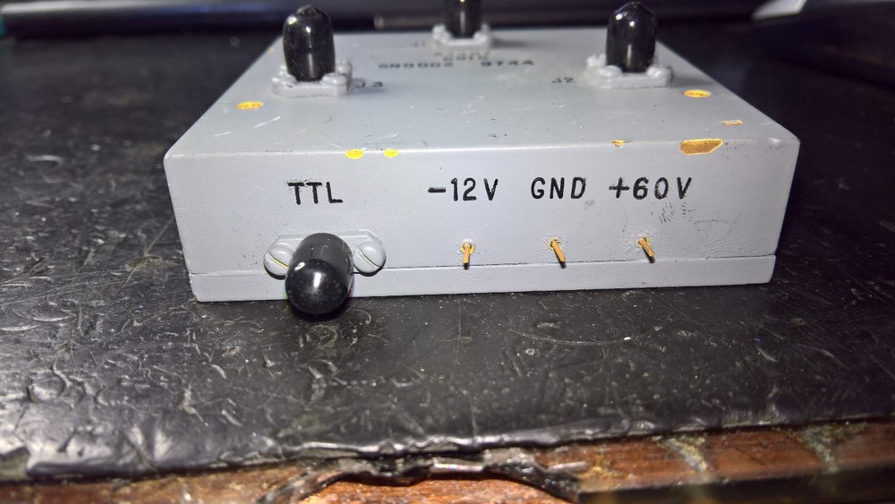 Mystery RF device (amplifier, mixer?) -12, +60V, TTL input, three RF SMA connect