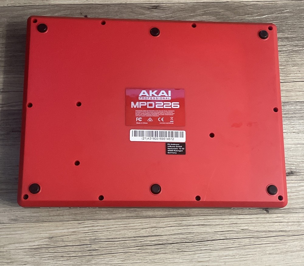 Akai Professional MPD226 USB MIDI Pad Controller