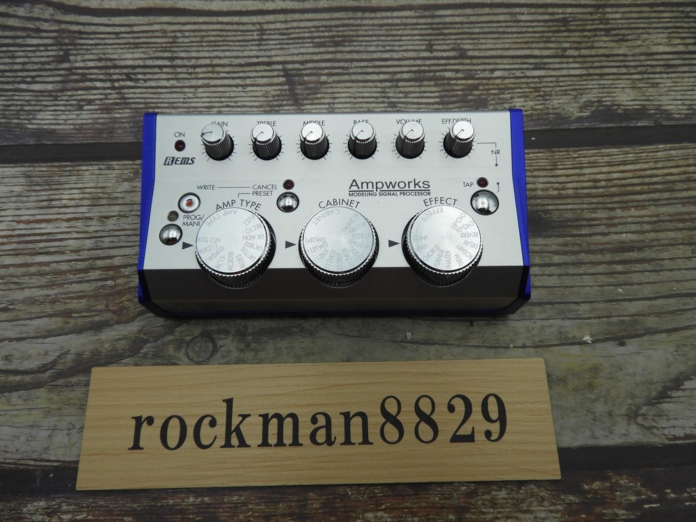 KORG AMPWORKS MODELING SIGNAL PROCESSOR Guitar Multi-Effects Pedal used japan