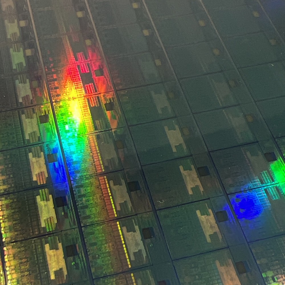 200mm Patterned Silicon Wafers semiconductors Art the Technology