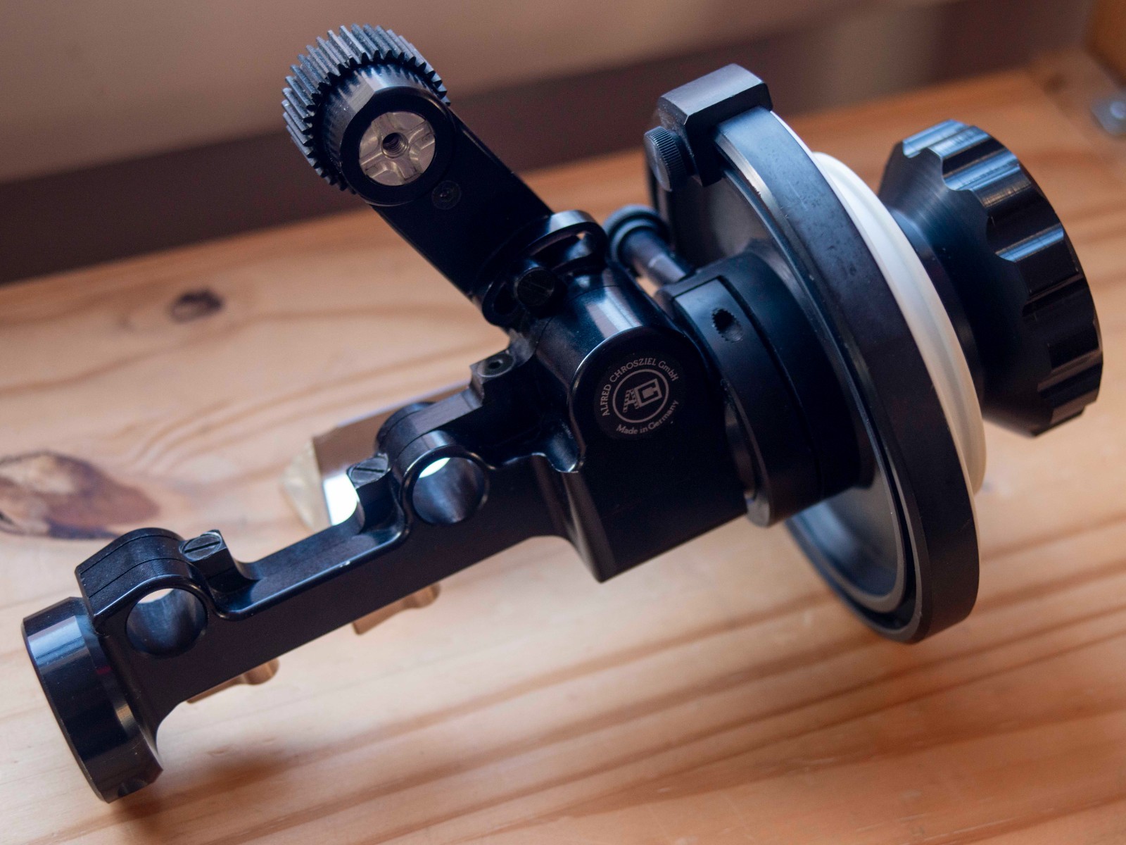 Chrosziel Follow Focus for 15mm rod mount
