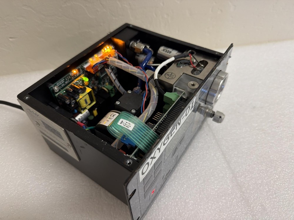 AMI ADVANCED MICRO INSTRUMENTS 201RSP OXYGEN ANALYZER