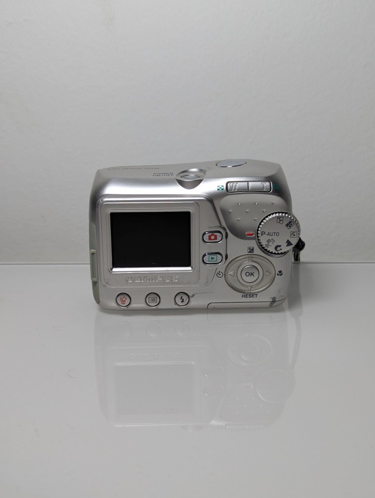 Olympus X-715 5.0MP Digital Camera (Tested Working)