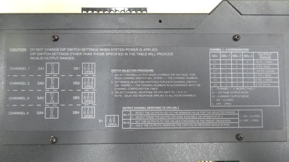 Square D Sy/Max Class 8030 Type ROM 122 Isolated Analog Output, USED, G4