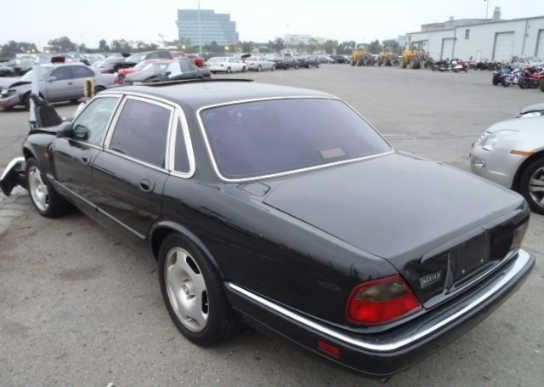 95-97 Jaguar XJR 4.0L Supercharged Radio Stereo 6 Disc Changer & Magazine & AMP