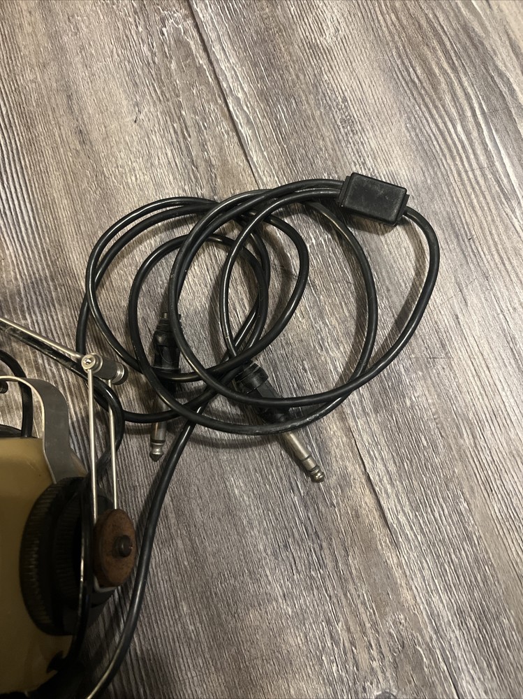Aviation Headset, Sigtronics Model S-40. (?) UNTESTED-FOR PART