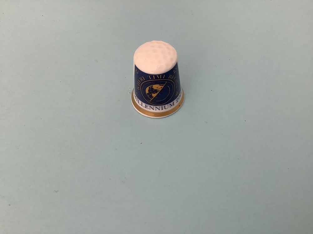 VINTAGE FINE BONE CHINA THIMBLE - MILLENNIUM 2000 WHERE TIME BEGINS