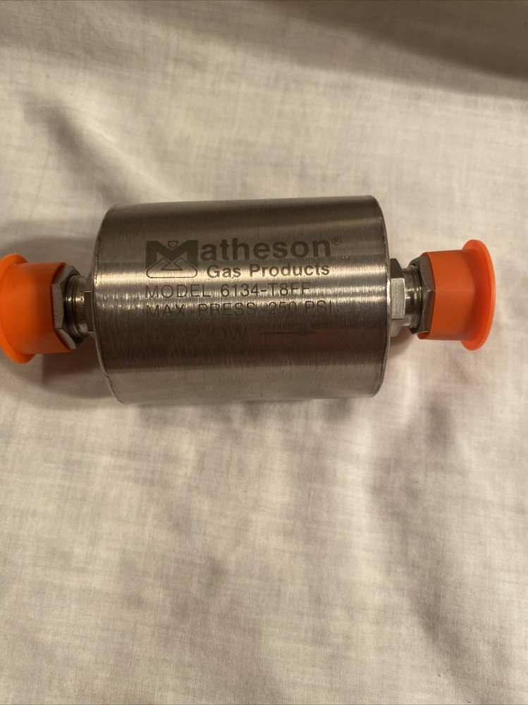 Matheson Gas Filter, Model 6134-T8FF (Max. Press. 250 PSI)