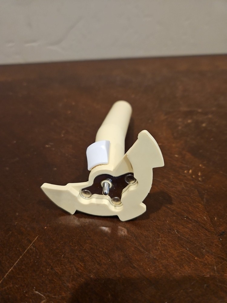 Cuisinart Food Prep 11 Plus Processor Plastic Stem - DLC-8 Replacement Part OEM