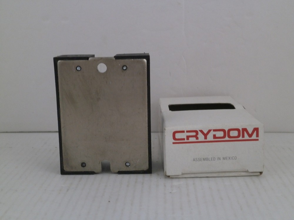 CRYDOM SOLID-STATE RELAY H12WD4825-6179 *NEW IN BOX*