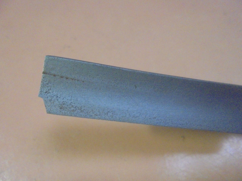 Vintage Clauss Straight Razor chipped blade