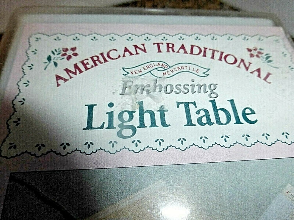 *AMERICAN TRADITIONAL EMBOSSING LIGHT TABLE LB-2