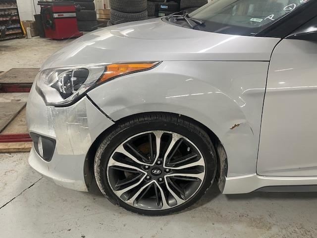 Camera/Projector Camera Gate Mounted Fits 12-17 VELOSTER 99814