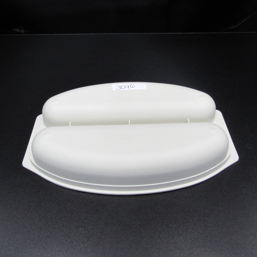 Miracle ware Corn on the Cob Microwave Cooker With Lid