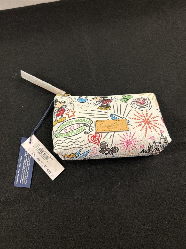 NEW NWT DISNEY PARKS Dooney & Bourke Sketch Cosmetic Case, Mickey Minnie Castle