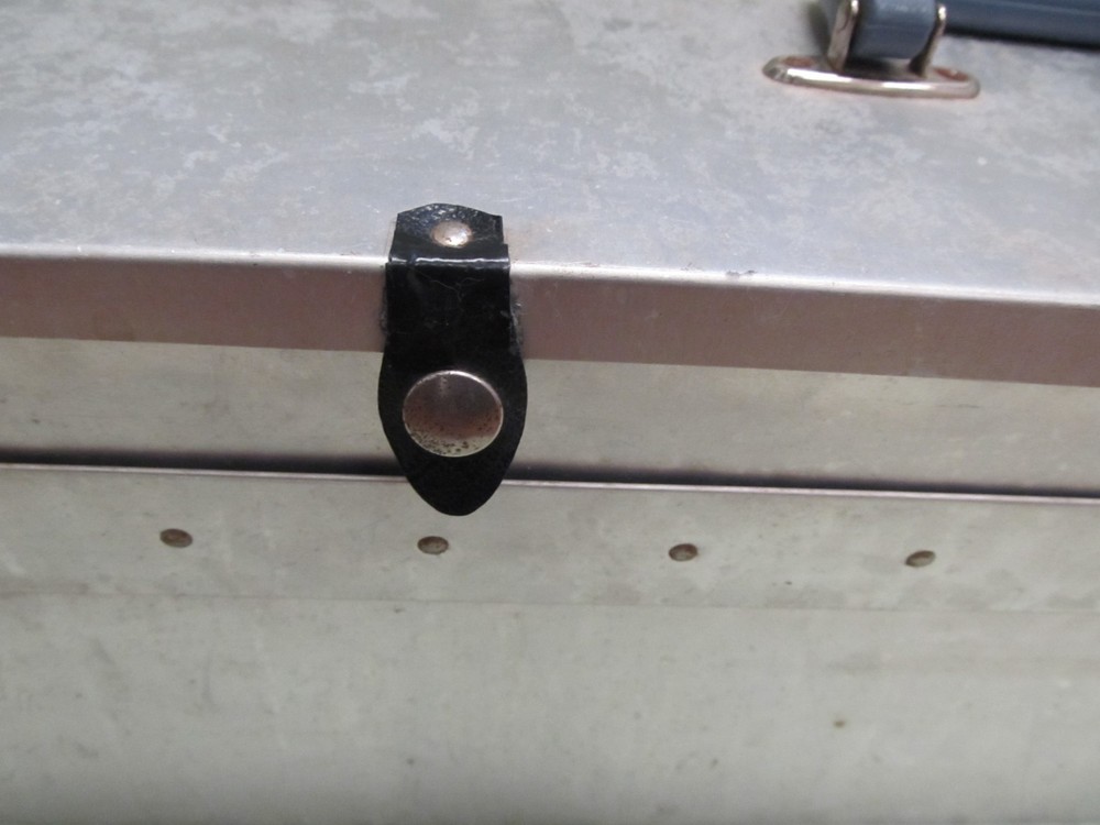 Vintage X-Long Aluminum toolbox