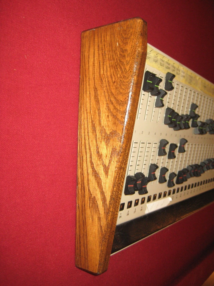 Applied Electronics Analog Lighting Console The Commander C-24 DMX512 Untested