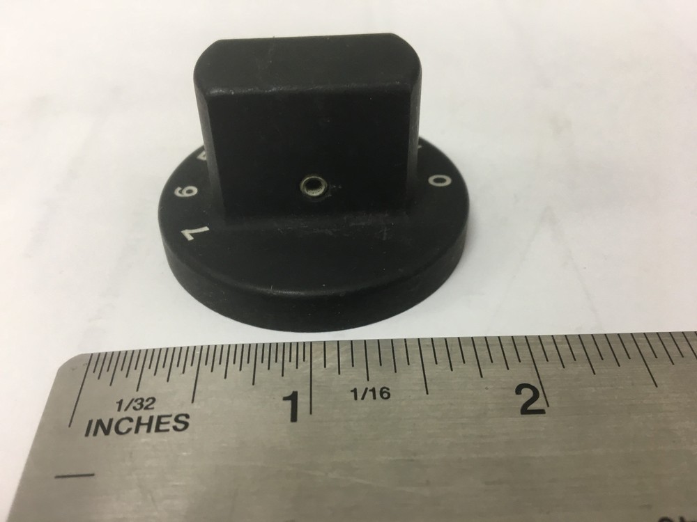 Vintage Bakelite Knob # 0-7