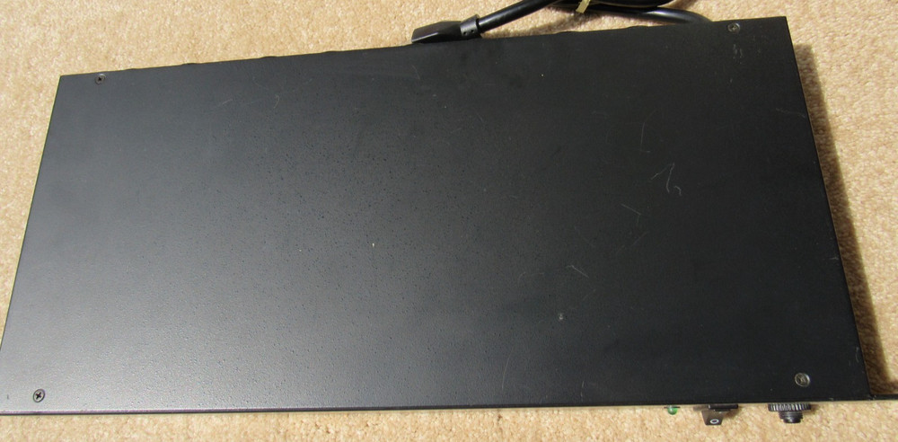 ETA Systems PD8 Conditioned Power Distribution Unit Rack Mount 8 Outlet Working
