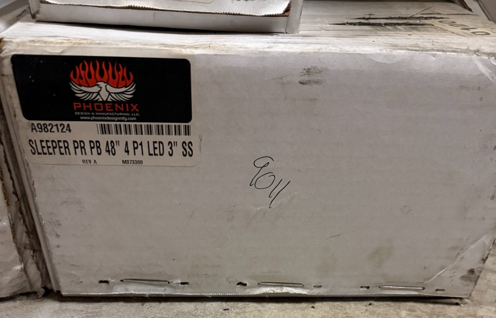 A982124 Sleeper Panel 48 4 P1 LED 3" SS Phoenix