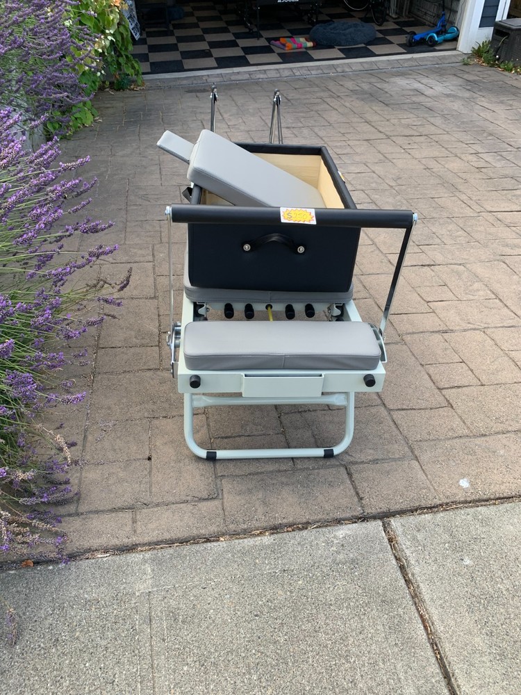 Foldable Reformer Pilates Machine & Equipment for Home Use