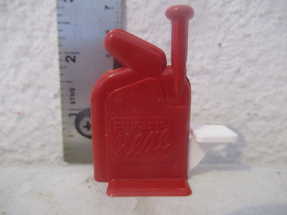 Vintage Hexe Needle Threader in box NICE