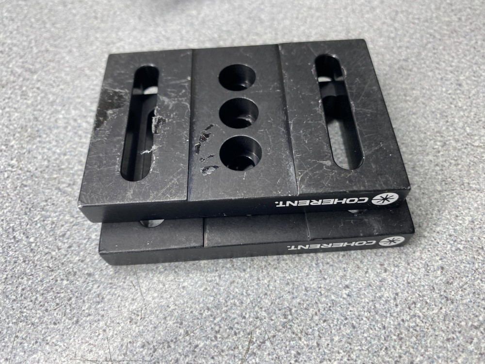 Coherent  (Thorlabs BA2 comparable)    Mounting Base, 2" x 3" x 3/8" , 2pcs