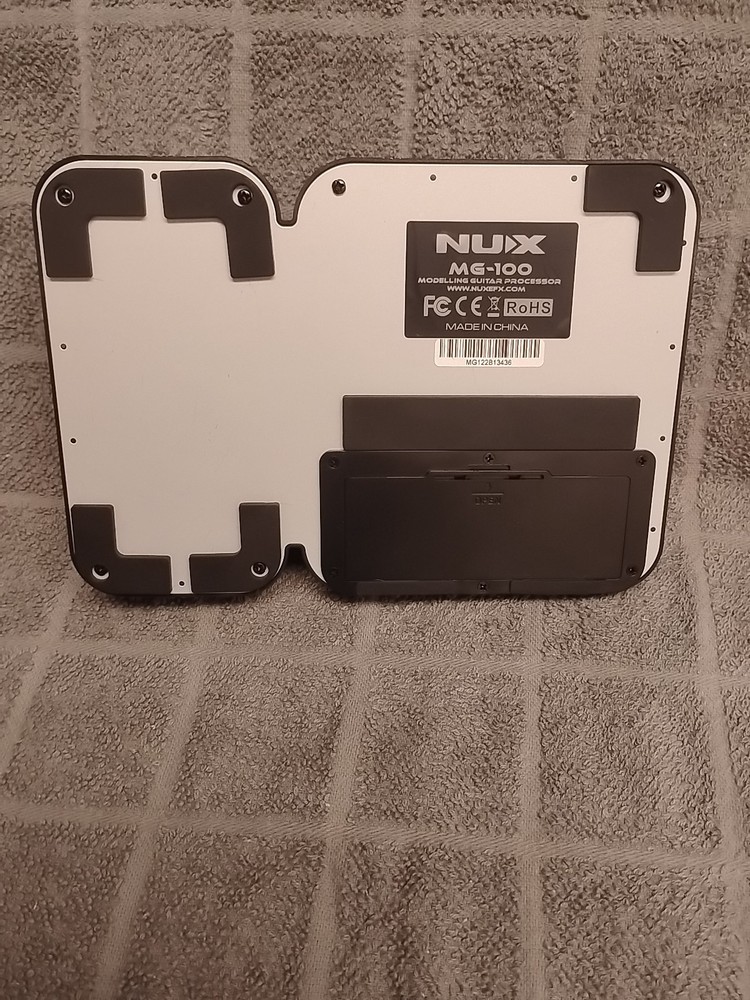 NUX MG-100 Modelling Guitar Processor Pedal