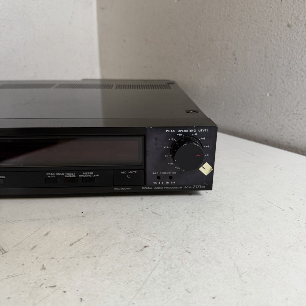 SONY PCM-701ES DIGITAL AUDIO PROCESSOR - No Power Cord