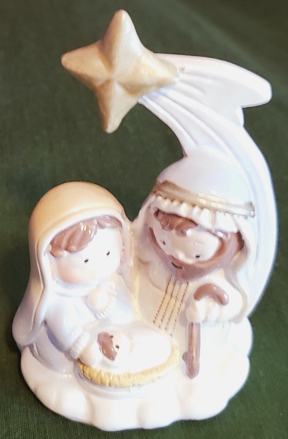Very Nice 3" Mini Resin Nativity Display