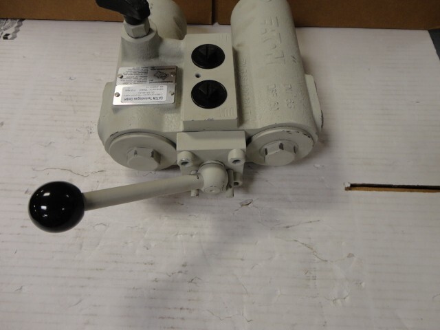 Duplex Filter Strainer Balance Valve EATON 914PSI