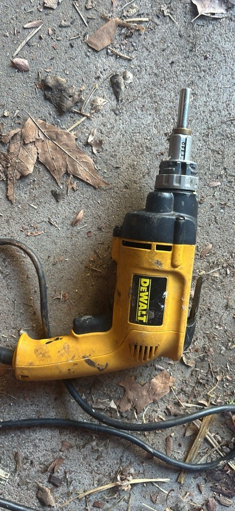 DEWALT DW272 6.3 Amp VSR Drywall Screwdriver