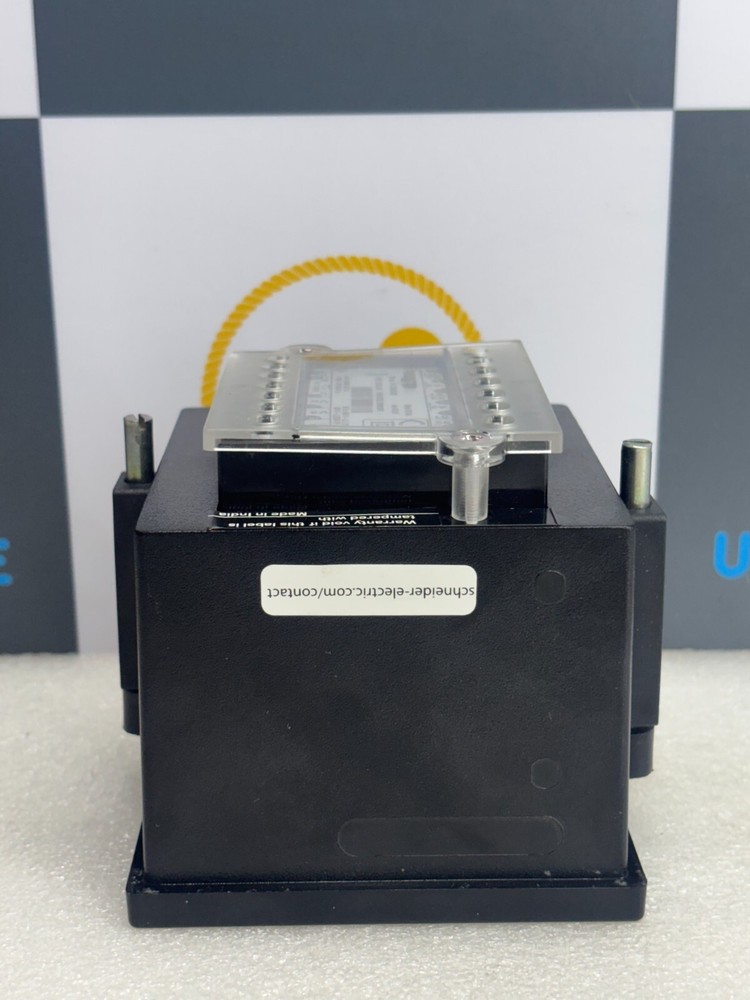 Schneider Electric Conzerv EM6438 Digital Multifunction Meter